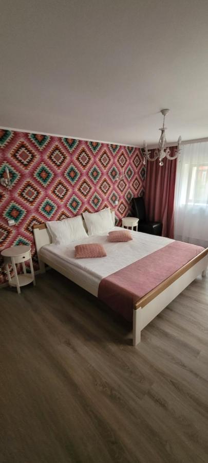 Casa Domneasca Hotel Giurgiu Buitenkant foto
